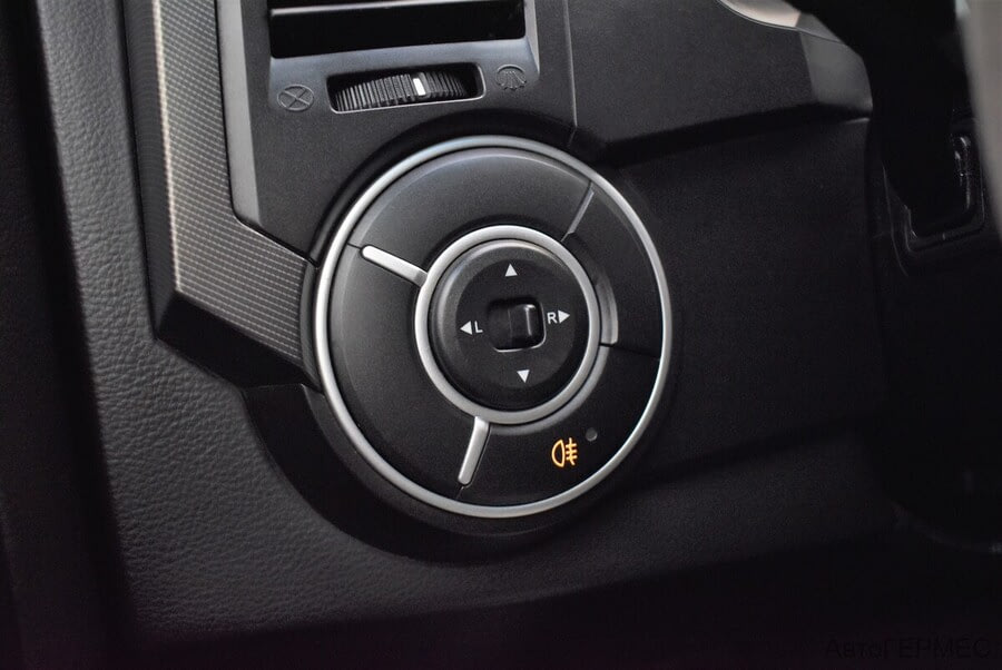 Фото SsangYong Kyron I Рестайлинг с пробегом | №8 Фото SsangYong Kyron I Рестайлинг с пробегом | №8