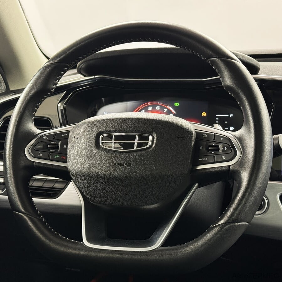 Фото GEELY Tugella I с пробегом | №10