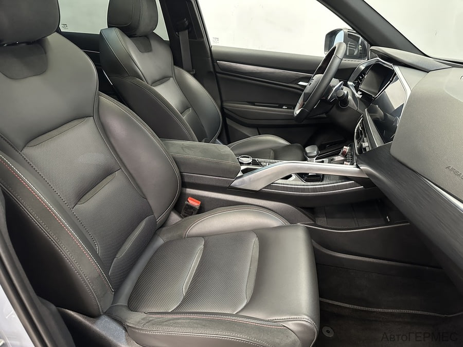 Фото GEELY Tugella I Рестайлинг с пробегом | №18 Фото GEELY Tugella I Рестайлинг с пробегом | №18