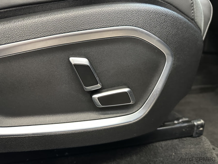 Фото GEELY Tugella I Рестайлинг с пробегом | №16 Фото GEELY Tugella I Рестайлинг с пробегом | №16