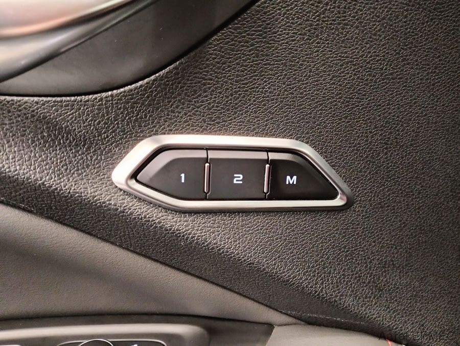 Фото GEELY Tugella I Рестайлинг с пробегом | №12 Фото GEELY Tugella I Рестайлинг с пробегом | №12