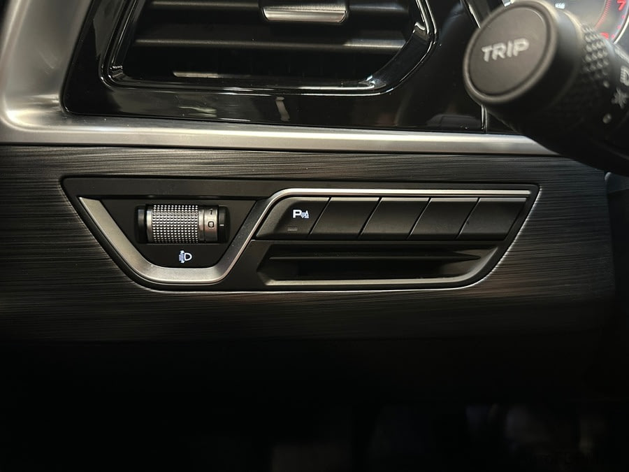 Фото GEELY Tugella I Рестайлинг с пробегом | №11