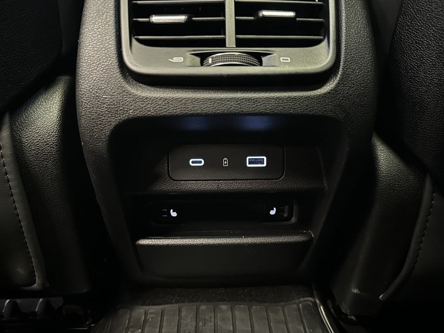 Фото GEELY Tugella I Рестайлинг с пробегом | №12