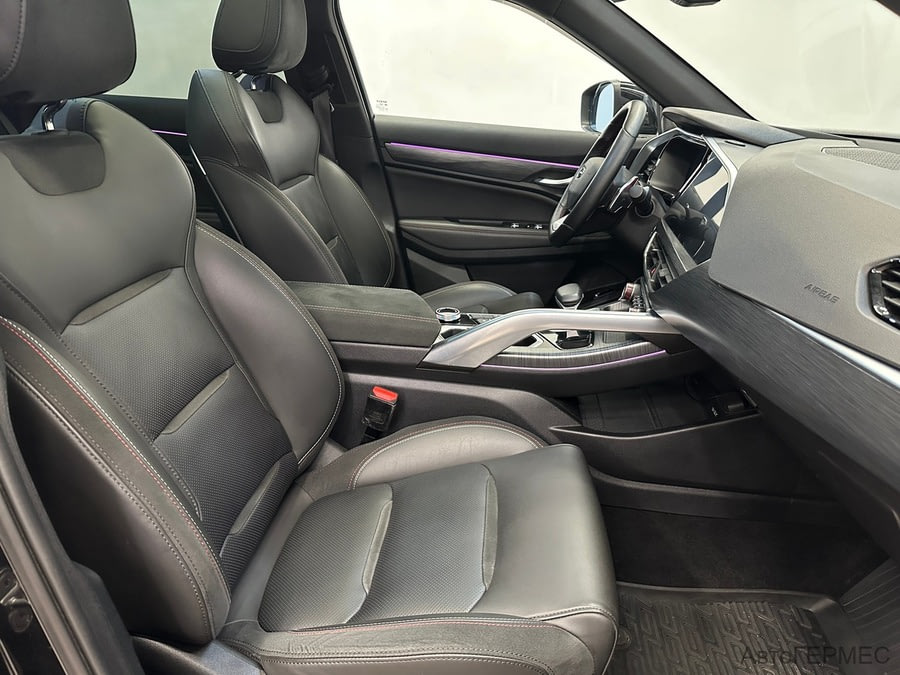 Фото GEELY Tugella I Рестайлинг с пробегом | №17