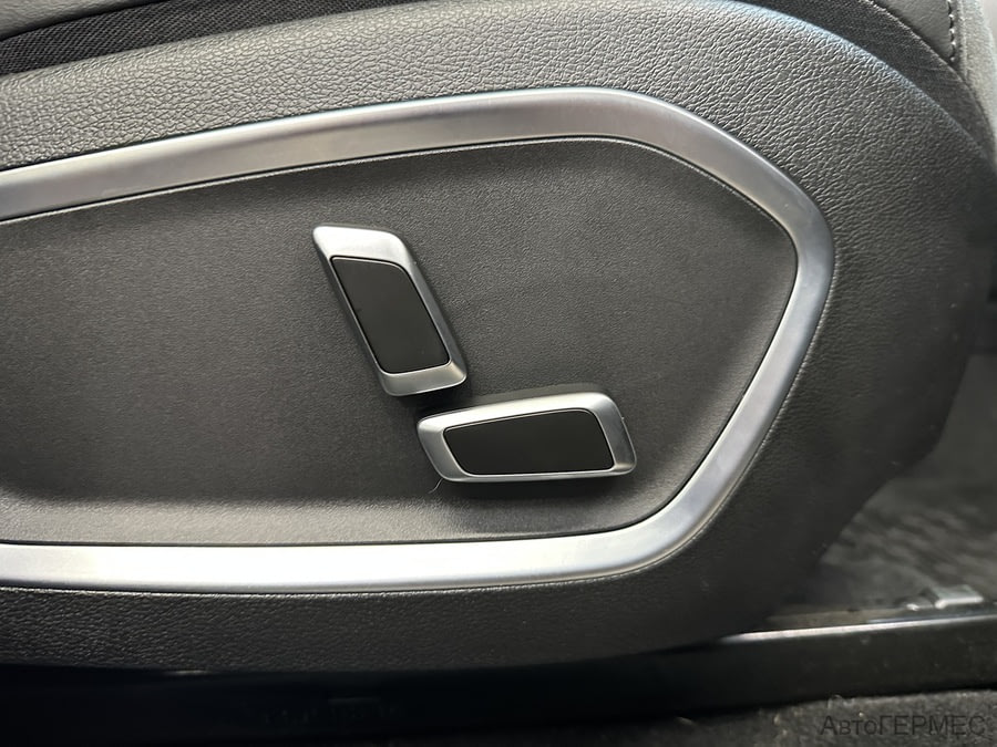 Фото GEELY Tugella I Рестайлинг с пробегом | №14