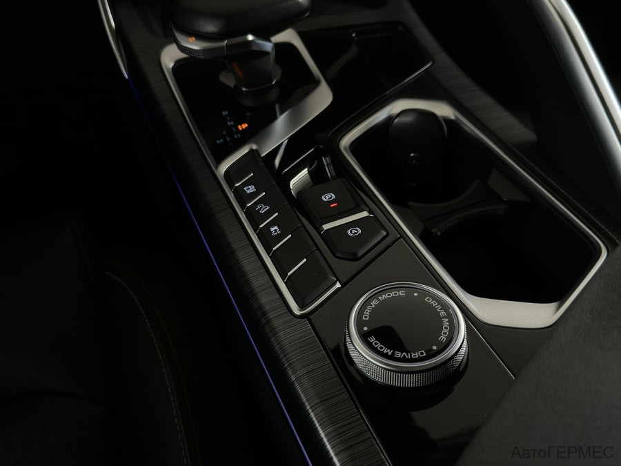 Фото GEELY Tugella I с пробегом | №10 Фото GEELY Tugella I с пробегом | №10