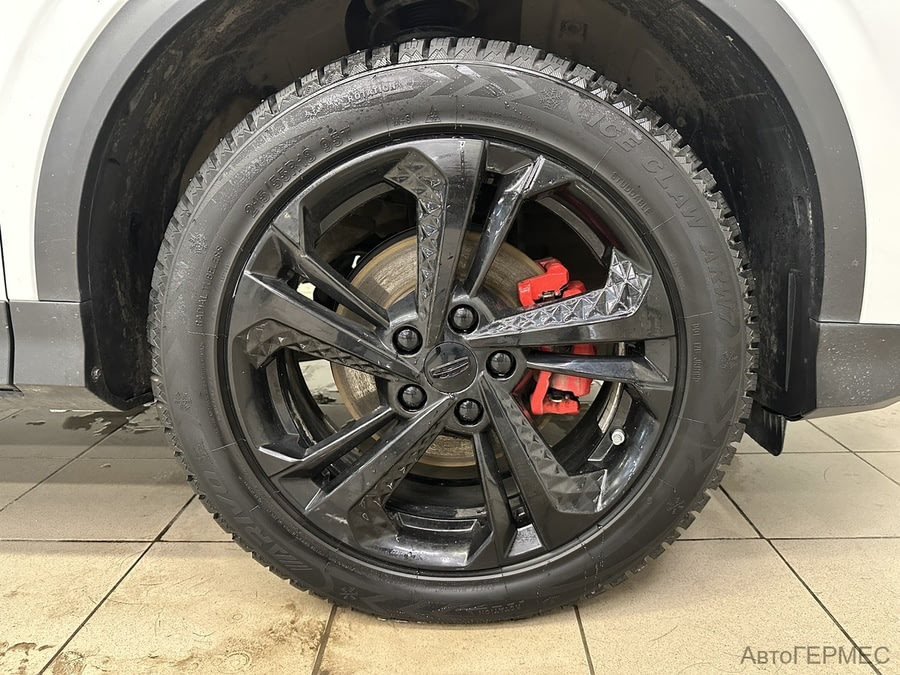 Фото GEELY Coolray I Рестайлинг с пробегом | №17 Фото GEELY Coolray I Рестайлинг с пробегом | №17