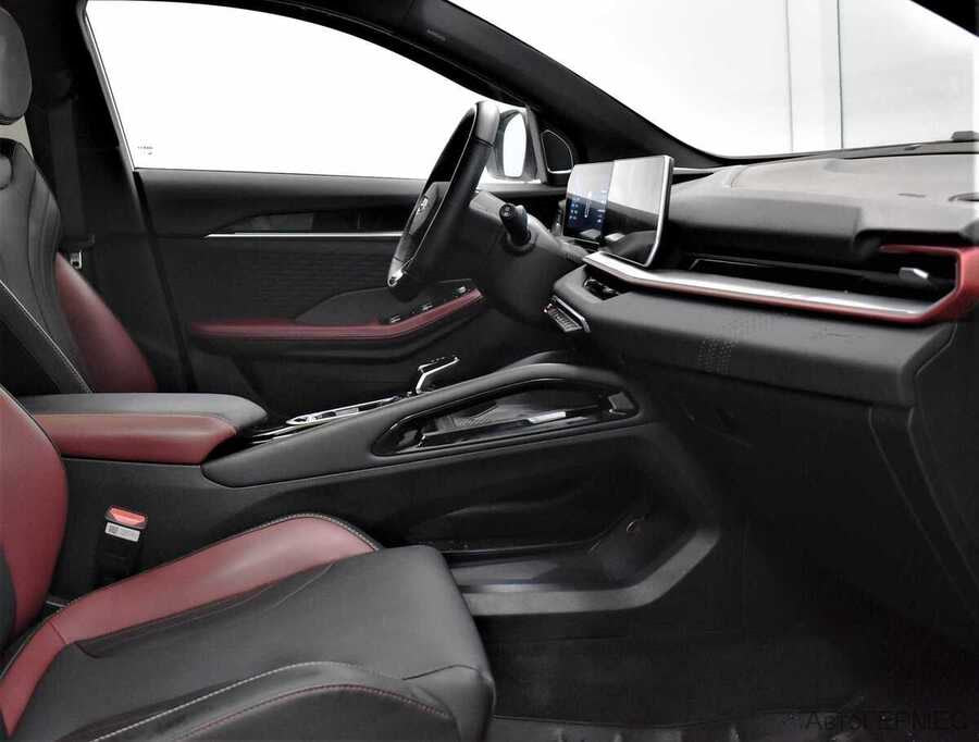 Фото GEELY Coolray I Рестайлинг с пробегом | №13 Фото GEELY Coolray I Рестайлинг с пробегом | №13