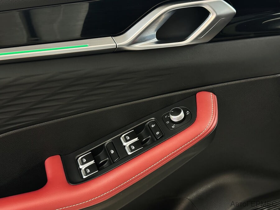 Фото GEELY Coolray I Рестайлинг с пробегом | №10
