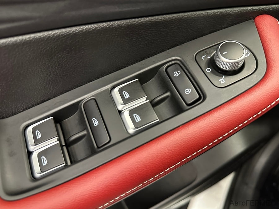 Фото GEELY Coolray I Рестайлинг с пробегом | №10 Фото GEELY Coolray I Рестайлинг с пробегом | №10