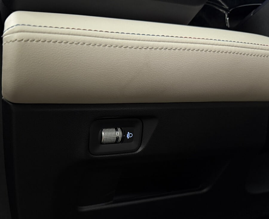 Фото GEELY Monjaro I с пробегом | №9