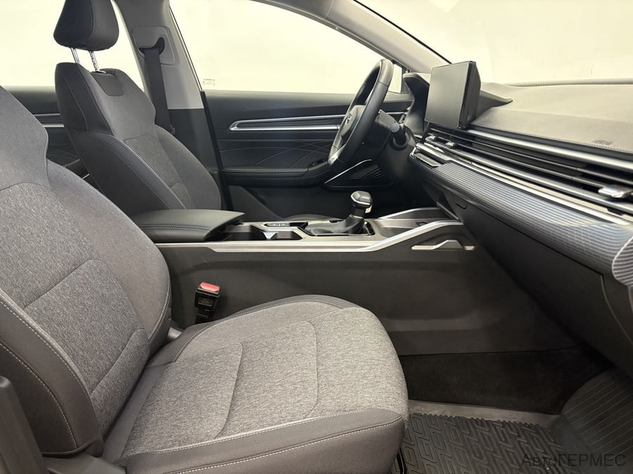 Фото GEELY Emgrand II с пробегом | №11 Фото GEELY Emgrand II с пробегом | №11