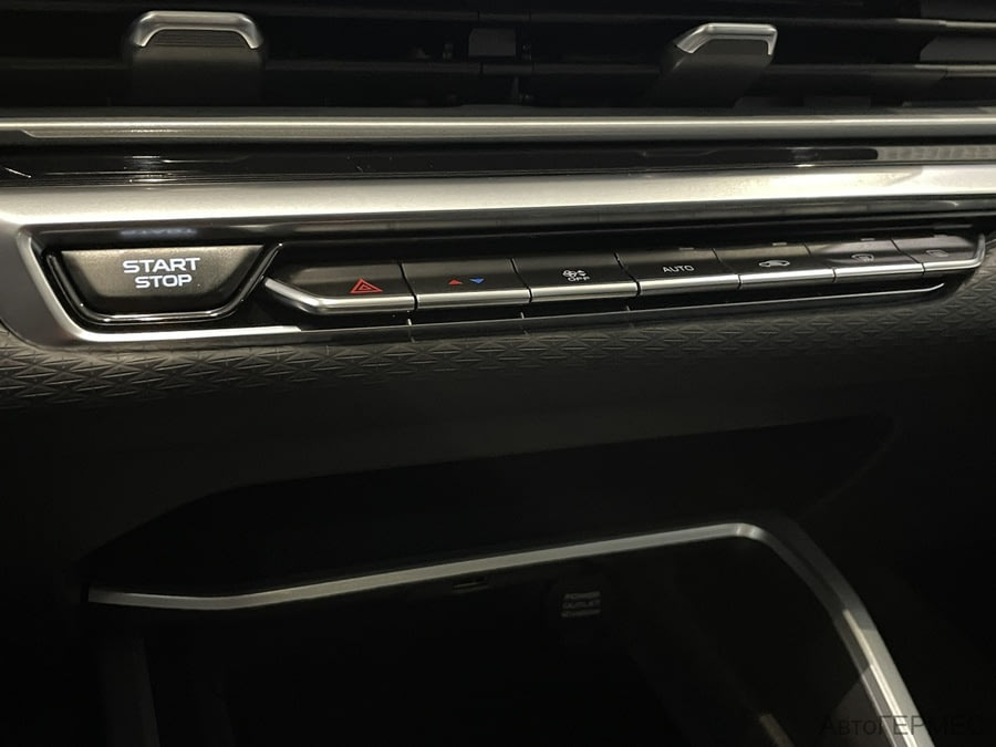 Фото GEELY Emgrand II с пробегом | №7 Фото GEELY Emgrand II с пробегом | №7