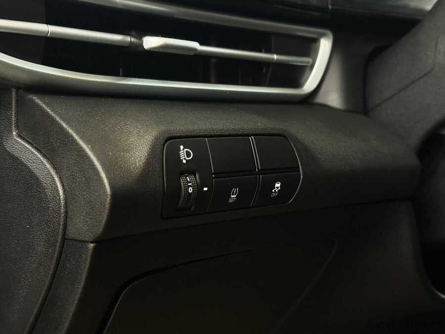 Фото HYUNDAI Elantra VII (CN7) рестйлинг с пробегом | №12 Фото HYUNDAI Elantra VII (CN7) рестйлинг с пробегом | №12