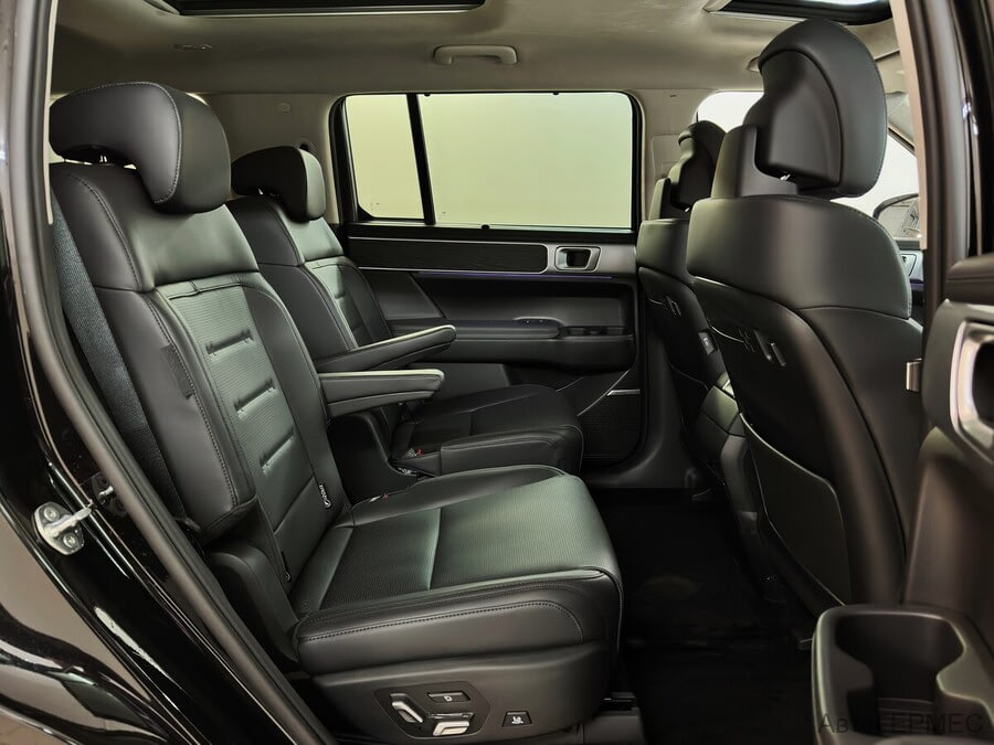 Фото HYUNDAI Santa Fe V с пробегом | №18