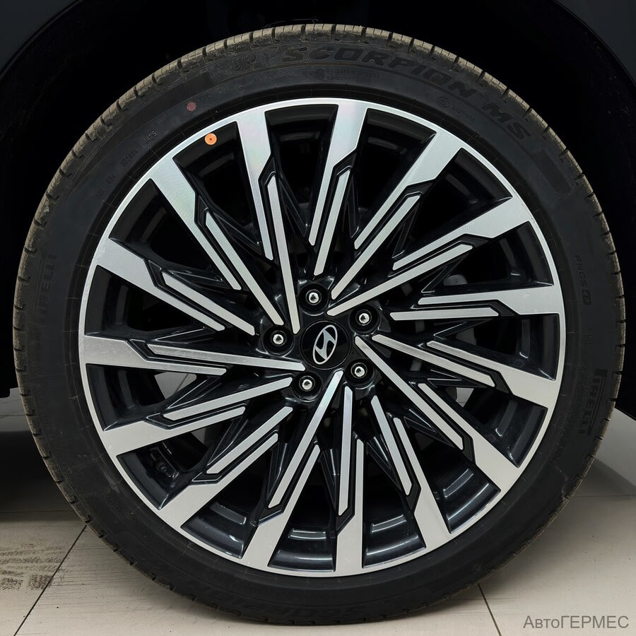 Фото HYUNDAI Santa Fe V с пробегом | №24