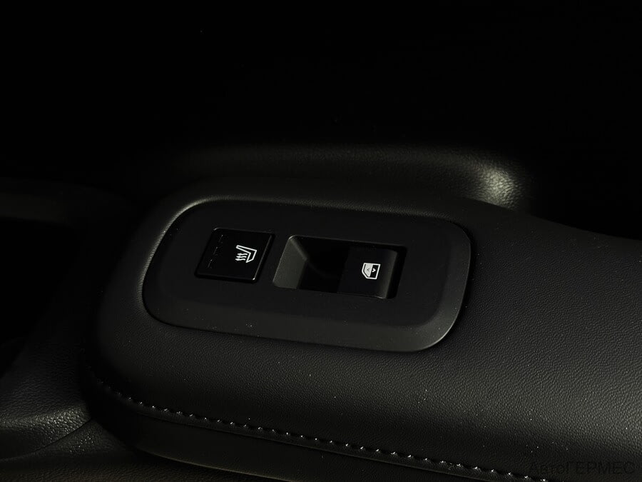 Фото HYUNDAI Santa Fe V с пробегом | №11 Фото HYUNDAI Santa Fe V с пробегом | №11