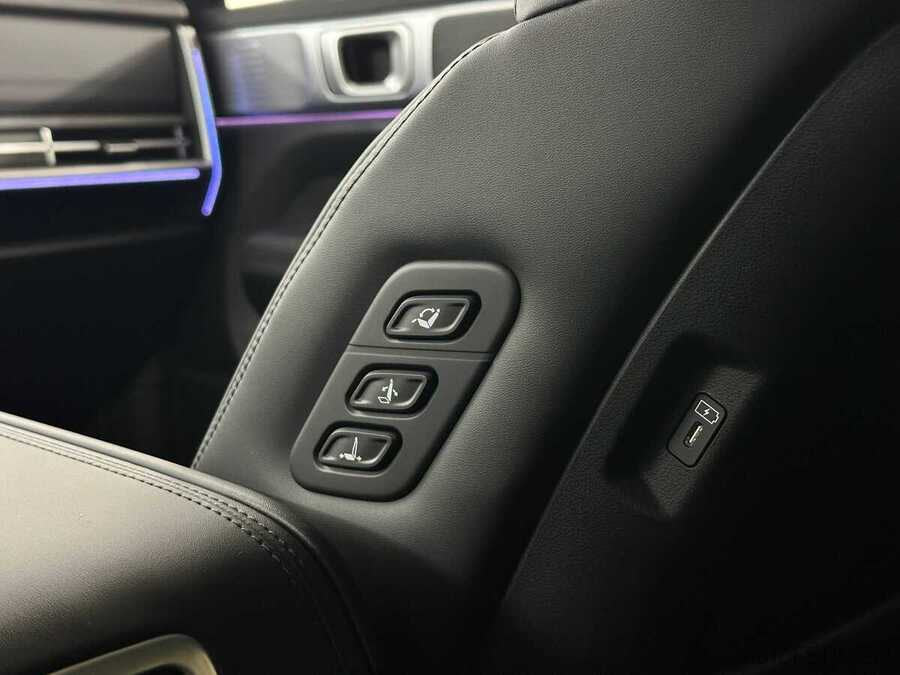 Фото HYUNDAI Santa Fe V с пробегом | №13 Фото HYUNDAI Santa Fe V с пробегом | №13