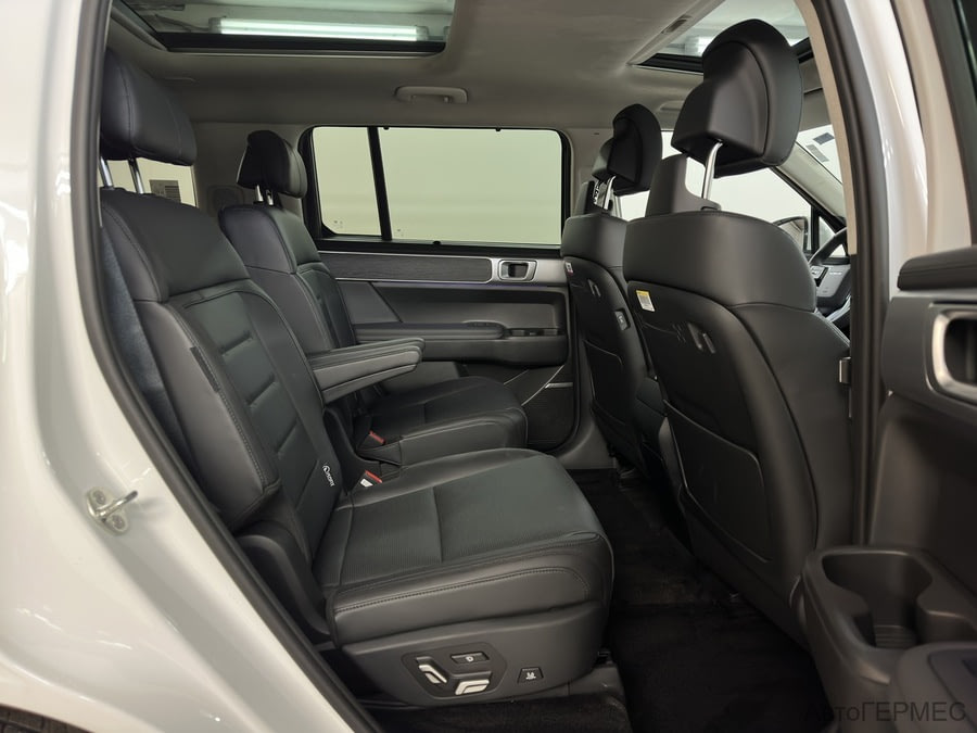 Фото HYUNDAI Santa Fe V с пробегом | №18