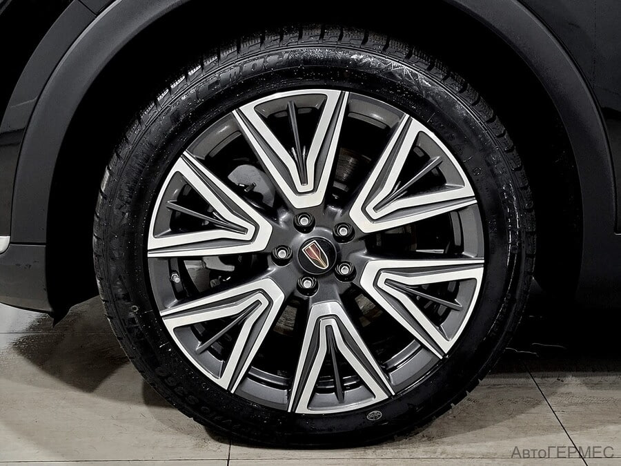 Фото Hongqi HS 5 I с пробегом | №16 Фото Hongqi HS 5 I с пробегом | №16