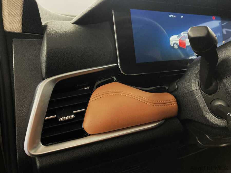 Фото FAW Bestune T99 I Рестайлинг с пробегом | №11