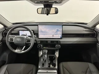 Фото TOYOTA RAV4 VI (XA60) с пробегом