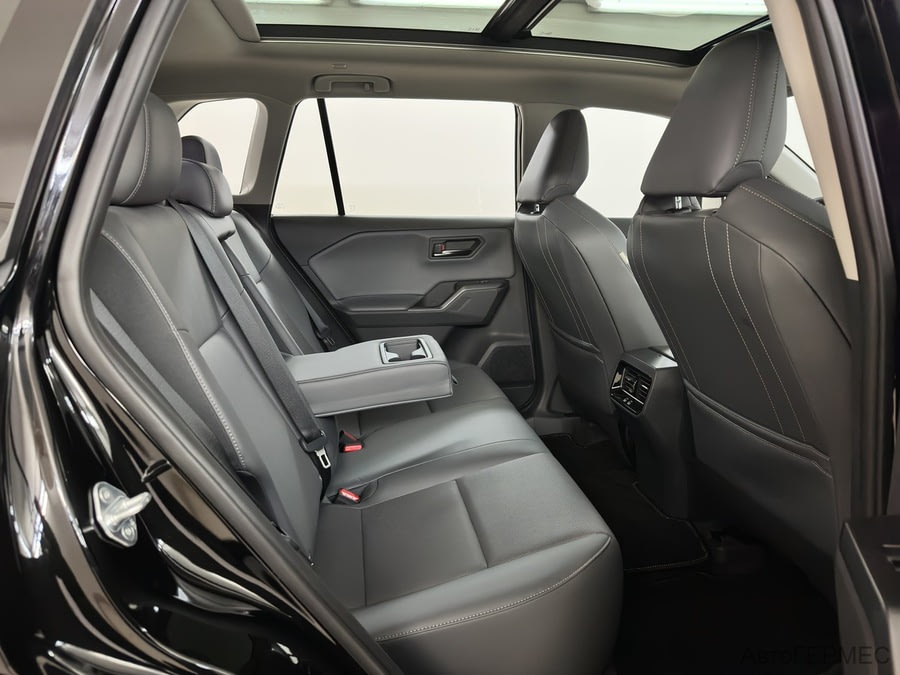 Фото TOYOTA RAV4 VI (XA60) с пробегом | №13