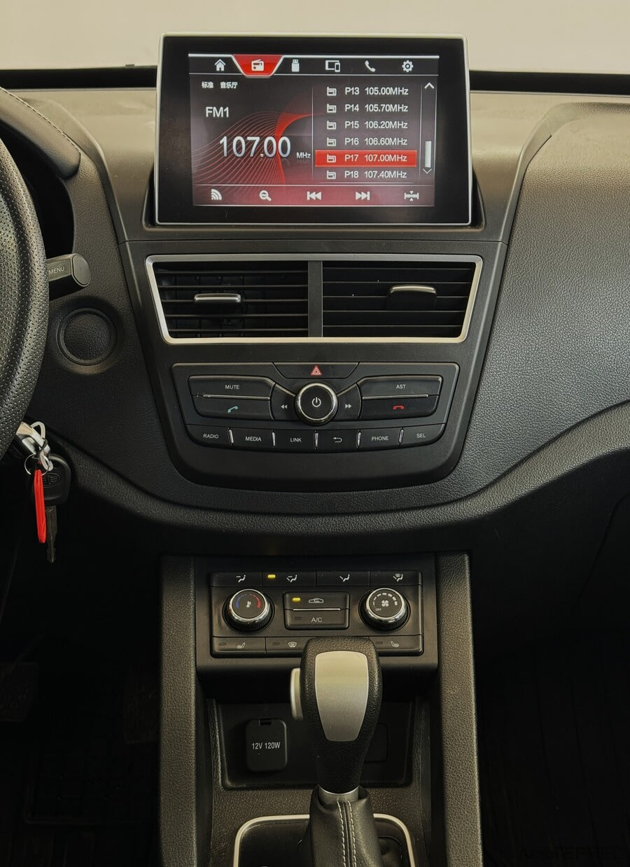 Фото FAW Besturn X40 с пробегом | №8