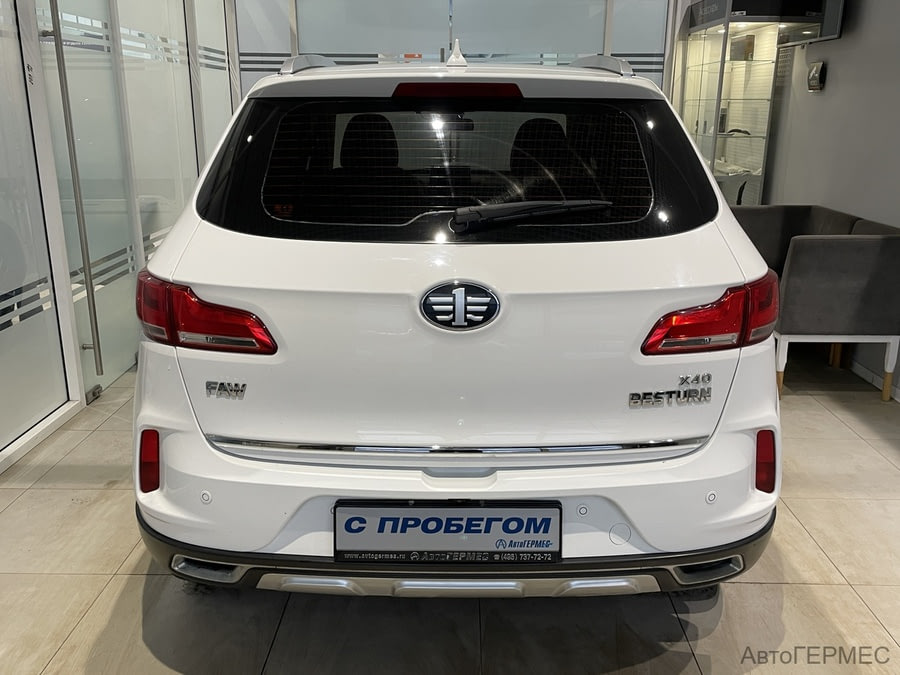 Фото FAW Besturn X40 I с пробегом | №3