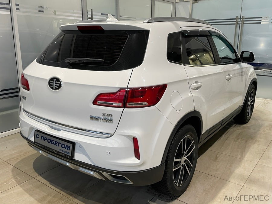 Фото FAW Besturn X40 I с пробегом | №4