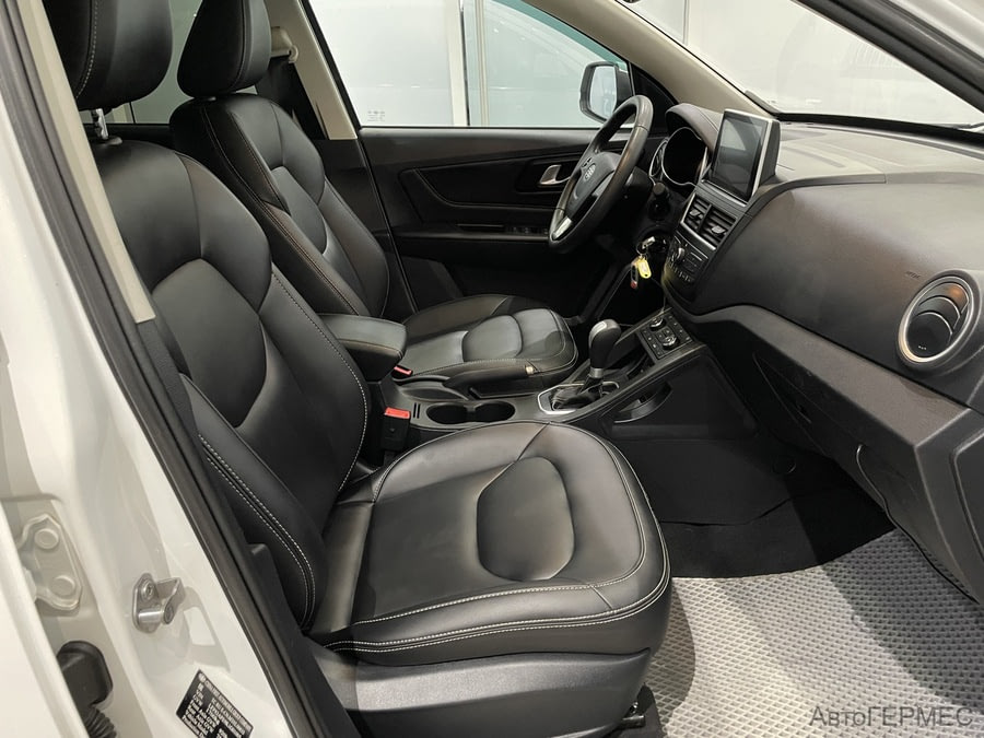 Фото FAW Besturn X40 I с пробегом | №14