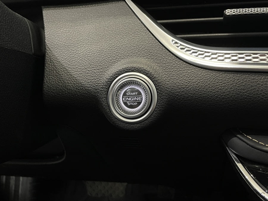 Фото FAW Bestune B70 I Рестайлинг с пробегом | №13