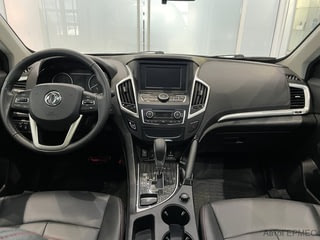 Фото DONGFENG Ax7 I с пробегом