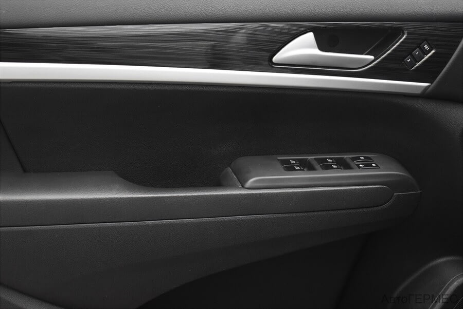 Фото DONGFENG Ax7 I с пробегом | №13