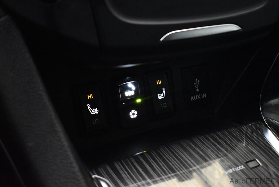 Фото DONGFENG Ax7 I с пробегом | №10