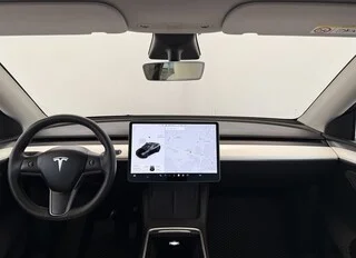 Фото Tesla MODEL Y I с пробегом