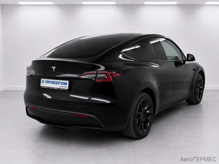 Фото Tesla MODEL Y I с пробегом