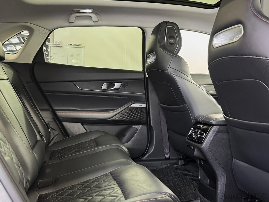 Фото CHANGAN UNI-K I с пробегом | №18