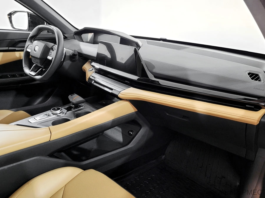 Фото CHANGAN UNI-V с пробегом | №11