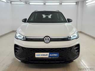 Фото Volkswagen Tiguan L Pro 