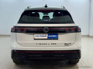 Фото Volkswagen Tiguan III (China Market) с пробегом Фото Volkswagen Tiguan III (China Market) с пробегом