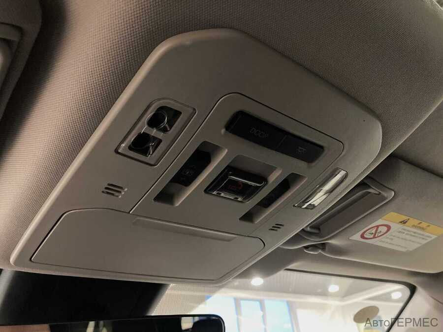 Фото TOYOTA Highlander IV (U70) с пробегом | №20