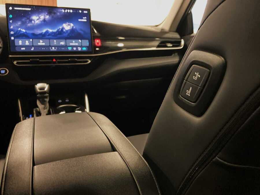 Фото TOYOTA Highlander IV (U70) с пробегом | №18