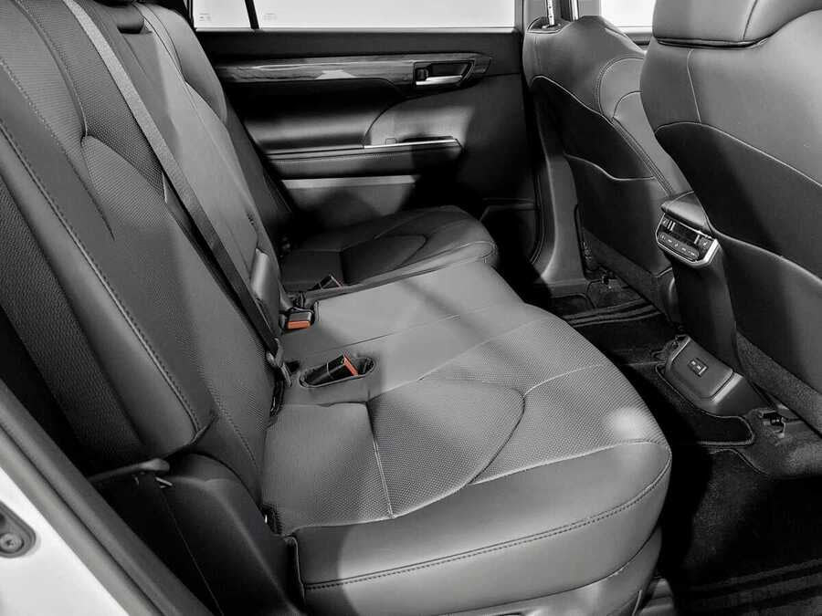 Фото TOYOTA Highlander IV (U70) с пробегом | №13 Фото TOYOTA Highlander IV (U70) с пробегом | №13