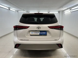 Фото TOYOTA Highlander 