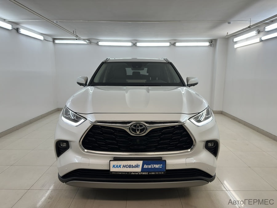 Фото TOYOTA Highlander IV (U70) с пробегом | №2