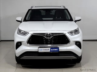 Фото TOYOTA Highlander IV (U70) с пробегом
