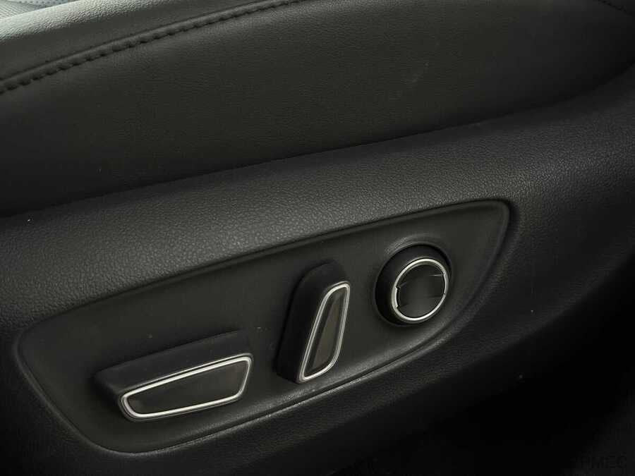 Фото TOYOTA Highlander IV (U70) с пробегом | №10