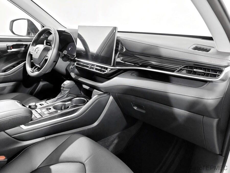 Фото TOYOTA Highlander IV (U70) с пробегом | №12