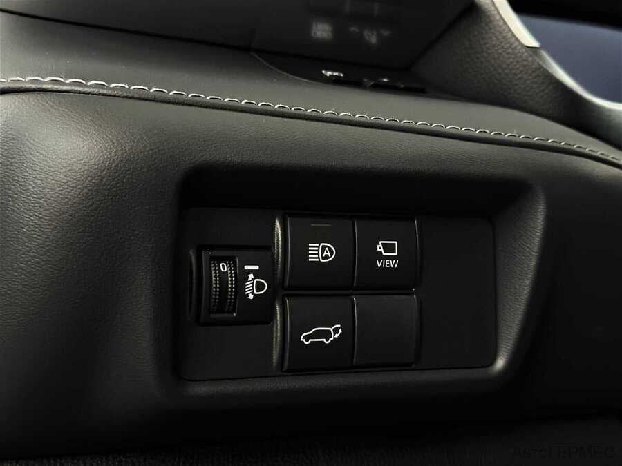 Фото TOYOTA Highlander IV (U70) с пробегом | №13